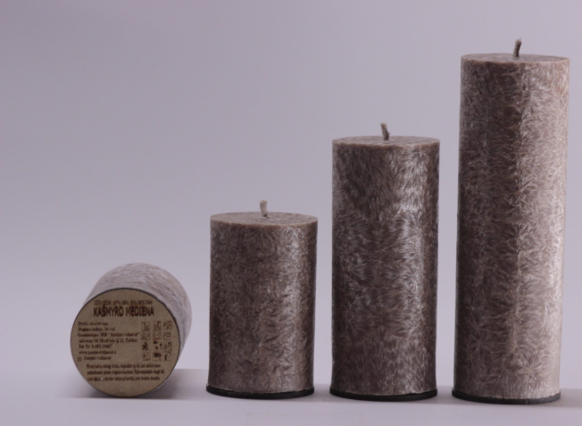 Žvakė "Kašmyro mediena". Aukštis 20cm.