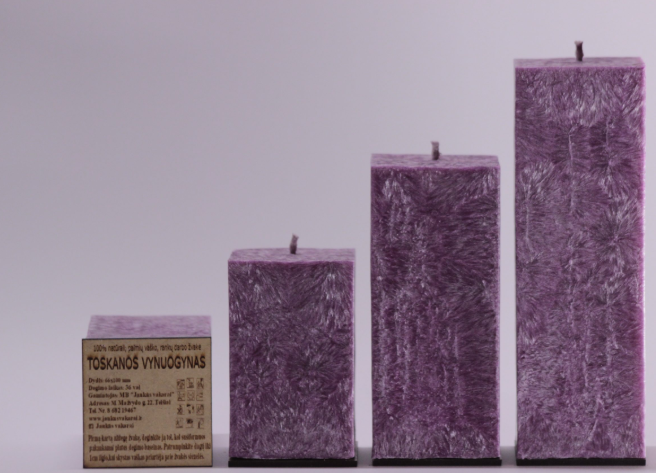 Žvakė "Toskanos vienuolynas". Aukštis 10cm.