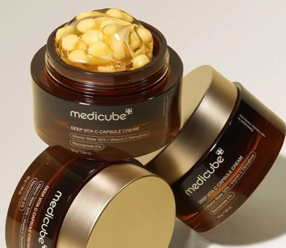 Medicube Deep Vita C Capsule Cream – Šviesinamasis veido kremas su vitaminų kapsulėmis 55g