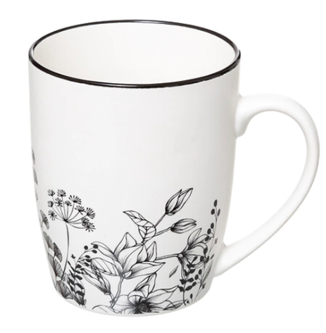 Baltas puodelis su gėlių raštais