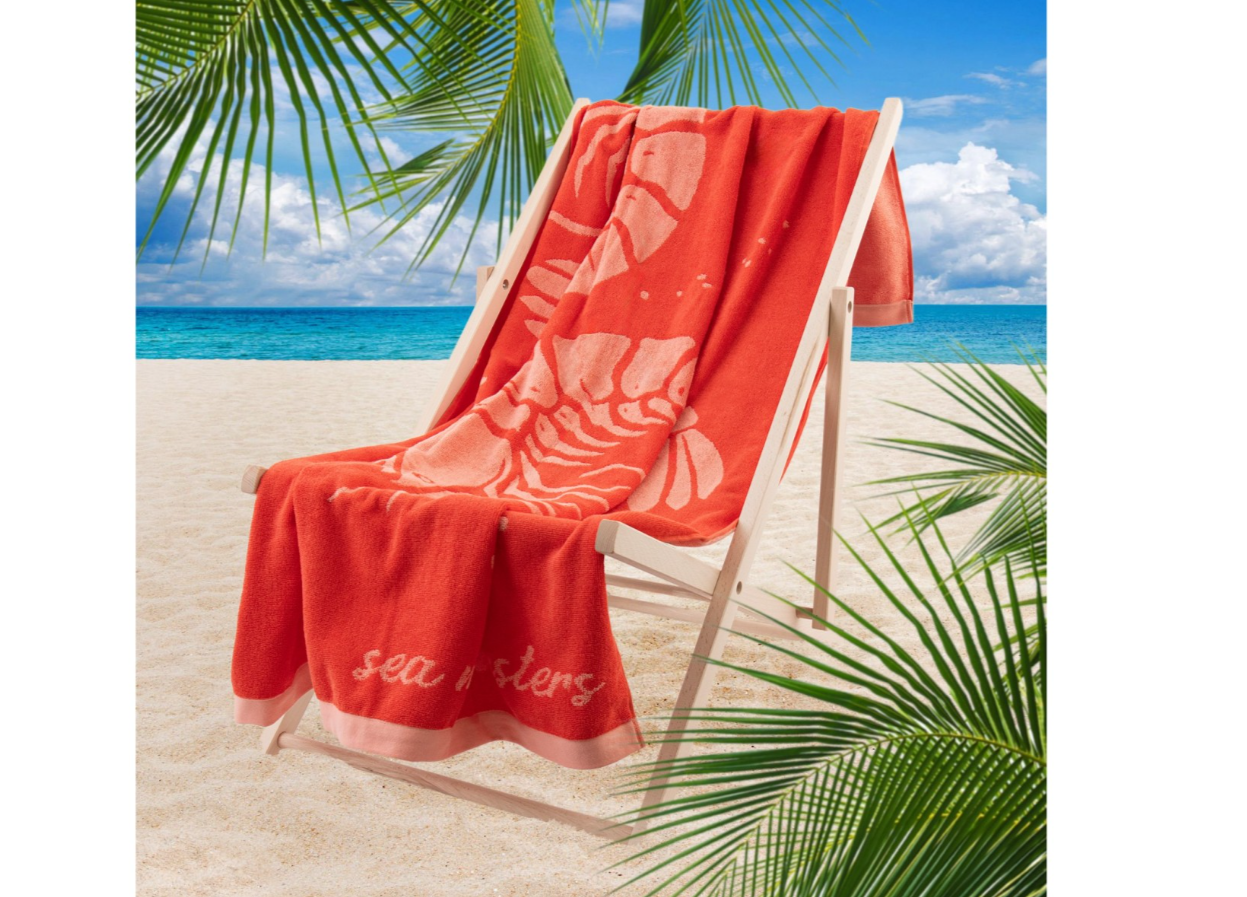 "Seafood" koralų spalvos rankšluostis. Dydis 100x160.