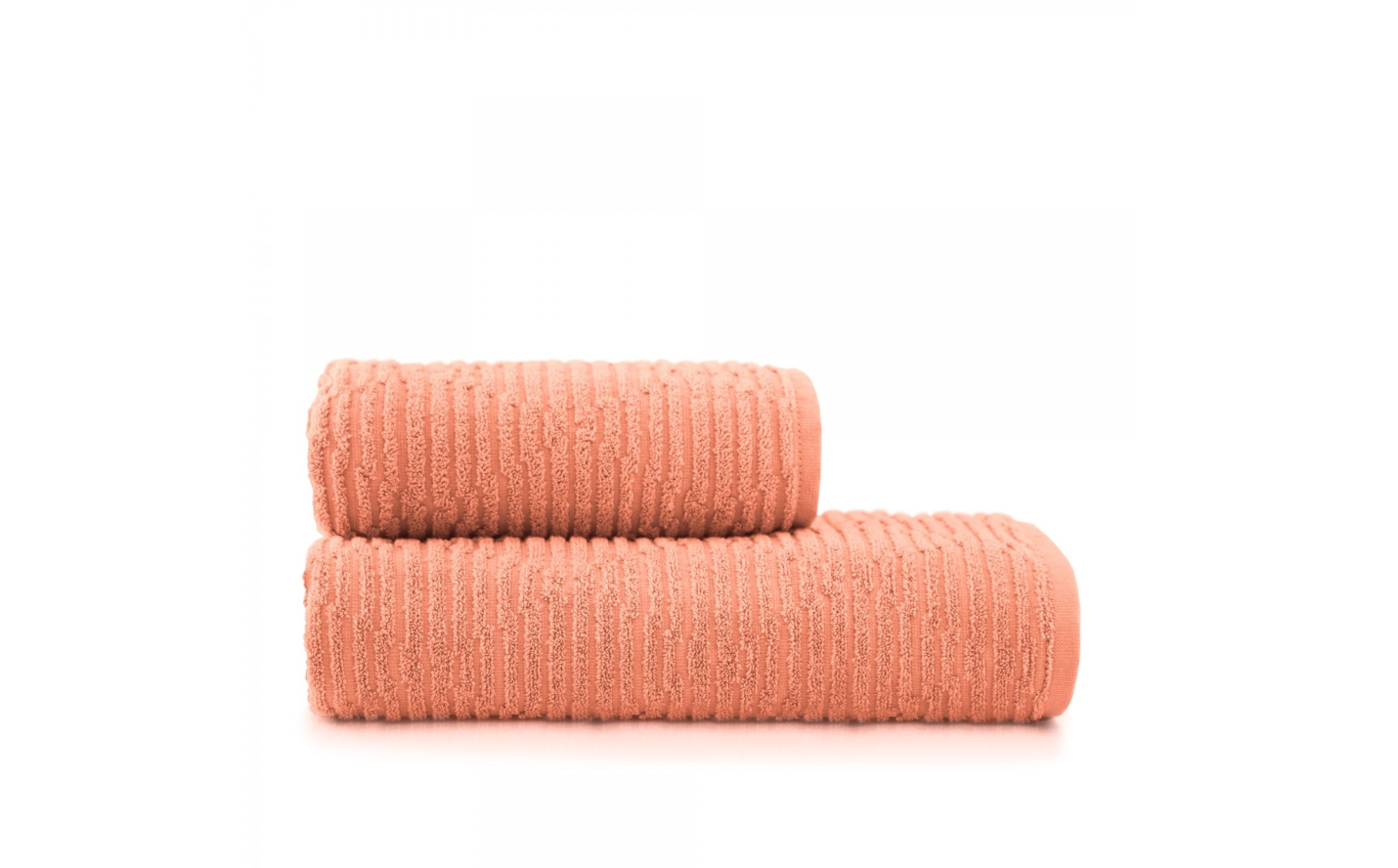 Subtilios elegancijos, vonios rankšluosčiai "LAMEL. Lašišinės spalvos, dydis 70x140.