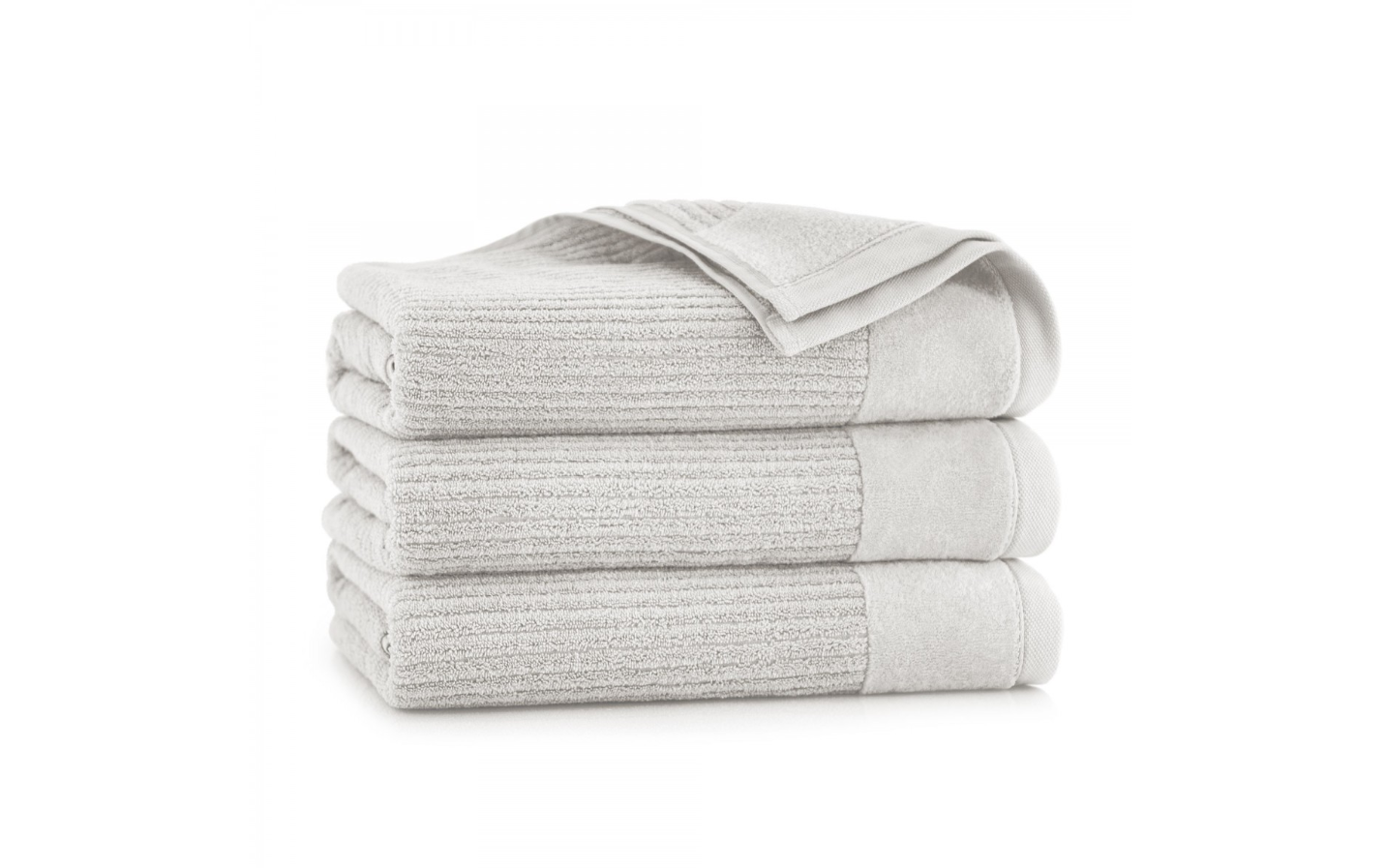 Vonios rankšluostis "Simple" kolekcijos, šviesiai pilkos spalvos. Dydis 70x140.