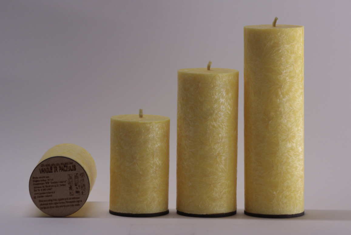 "Vanilė ir pačiulis". Aukštis 15cm.